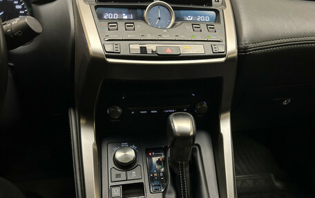 Lexus NX I, 2018 год, 3 790 000 рублей, 13 фотография