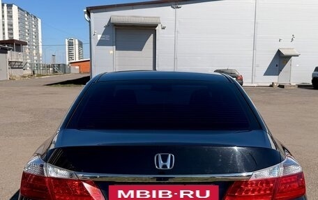 Honda Accord IX рестайлинг, 2013 год, 1 700 000 рублей, 5 фотография