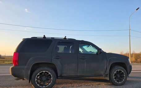 Chevrolet Tahoe III, 2008 год, 1 700 000 рублей, 2 фотография