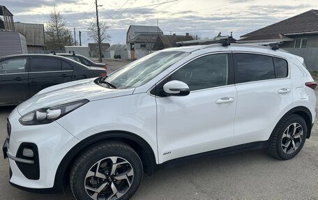KIA Sportage IV рестайлинг, 2021 год, 2 750 000 рублей, 4 фотография