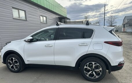 KIA Sportage IV рестайлинг, 2021 год, 2 750 000 рублей, 3 фотография