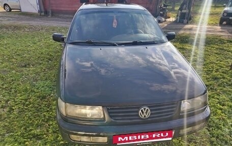 Volkswagen Passat B4, 1995 год, 165 000 рублей, 4 фотография