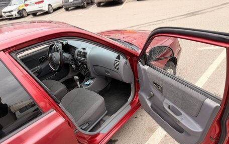 Hyundai Accent II, 2004 год, 350 000 рублей, 5 фотография