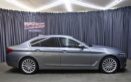 BMW 5 серия, 2019 год, 3 498 000 рублей, 4 фотография