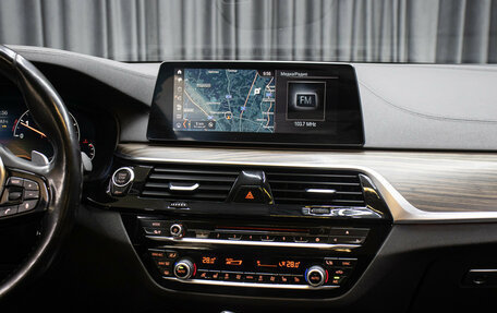 BMW 5 серия, 2019 год, 3 498 000 рублей, 15 фотография