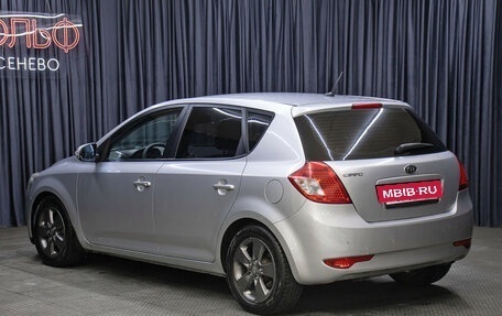 KIA cee'd I рестайлинг, 2010 год, 698 000 рублей, 7 фотография