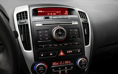 KIA cee'd I рестайлинг, 2010 год, 698 000 рублей, 18 фотография
