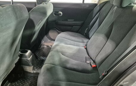 Nissan Tiida, 2010 год, 750 000 рублей, 15 фотография