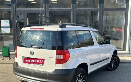Skoda Yeti I рестайлинг, 2013 год, 790 000 рублей, 23 фотография