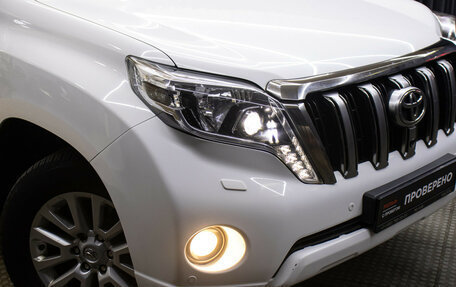 Toyota Land Cruiser Prado 150 рестайлинг 2, 2014 год, 3 298 000 рублей, 21 фотография