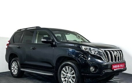 Toyota Land Cruiser Prado 150 рестайлинг 2, 2015 год, 3 697 000 рублей, 3 фотография