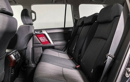 Toyota Land Cruiser Prado 150 рестайлинг 2, 2015 год, 3 697 000 рублей, 10 фотография