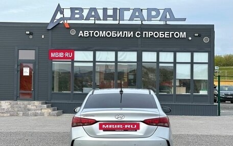 Hyundai Solaris II рестайлинг, 2021 год, 1 350 000 рублей, 4 фотография