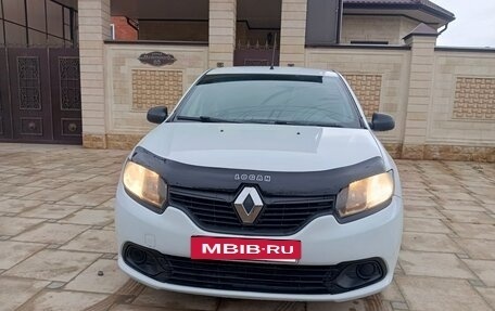 Renault Logan II, 2018 год, 415 000 рублей, 2 фотография