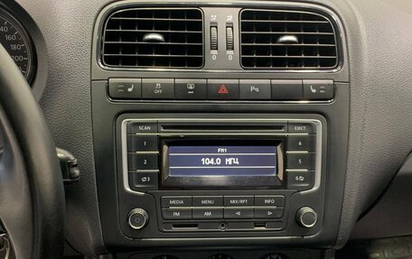 Volkswagen Polo VI (EU Market), 2015 год, 1 349 900 рублей, 14 фотография
