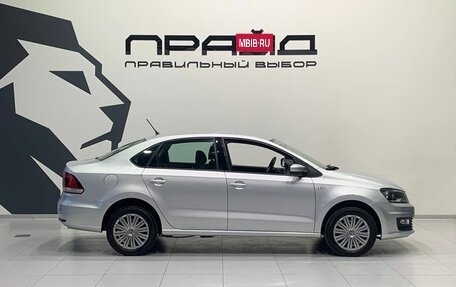 Volkswagen Polo VI (EU Market), 2015 год, 1 349 900 рублей, 4 фотография