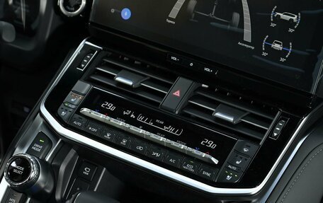 Toyota Land Cruiser, 2026 год, 16 600 000 рублей, 16 фотография