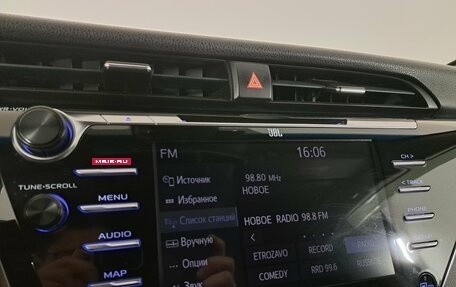 Toyota Camry, 2018 год, 2 990 000 рублей, 14 фотография