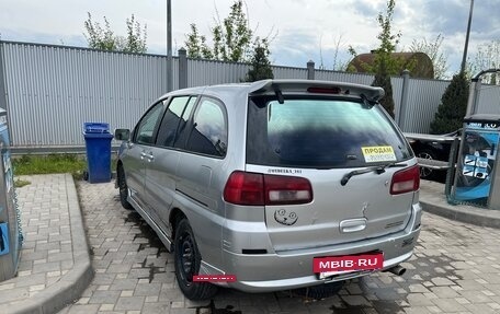Nissan Prairie III, 2001 год, 300 000 рублей, 4 фотография