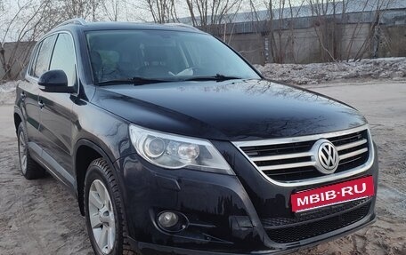 Volkswagen Tiguan I, 2009 год, 985 000 рублей, 3 фотография