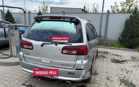 Nissan Prairie III, 2001 год, 300 000 рублей, 5 фотография