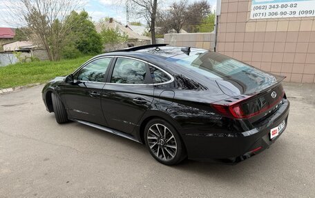 Hyundai Sonata VIII, 2021 год, 2 700 000 рублей, 4 фотография