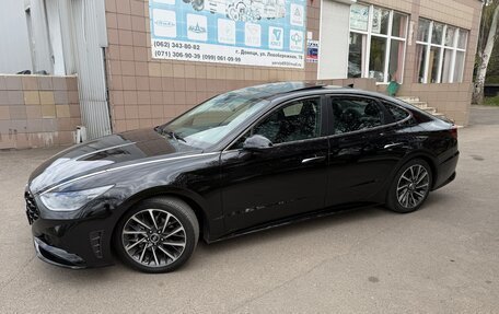Hyundai Sonata VIII, 2021 год, 2 700 000 рублей, 3 фотография