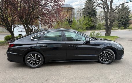 Hyundai Sonata VIII, 2021 год, 2 700 000 рублей, 7 фотография