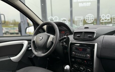 Nissan Terrano III, 2015 год, 950 000 рублей, 12 фотография