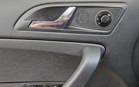 Skoda Yeti I рестайлинг, 2014 год, 1 049 000 рублей, 17 фотография