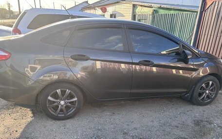 Ford Fiesta, 2017 год, 870 000 рублей, 3 фотография