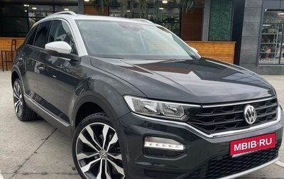 Volkswagen T-Roc I, 2019 год, 2 100 000 рублей, 1 фотография