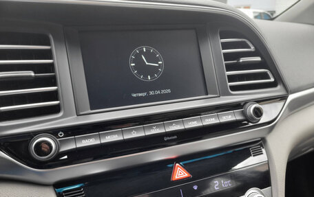 Hyundai Elantra VI рестайлинг, 2019 год, 1 900 000 рублей, 16 фотография