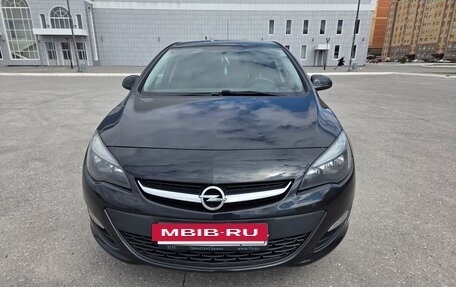 Opel Astra J, 2014 год, 820 000 рублей, 2 фотография