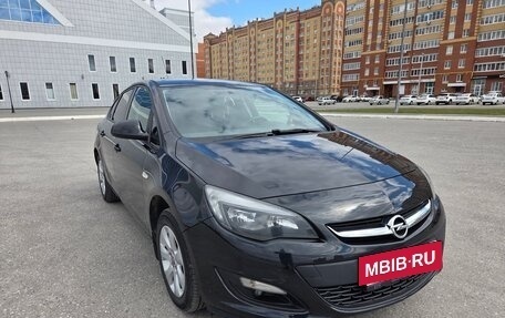 Opel Astra J, 2014 год, 820 000 рублей, 3 фотография