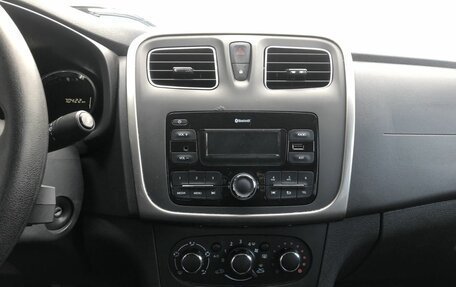 Renault Logan II, 2019 год, 1 170 000 рублей, 14 фотография