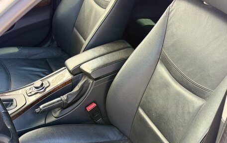 BMW 3 серия, 2009 год, 1 100 000 рублей, 14 фотография