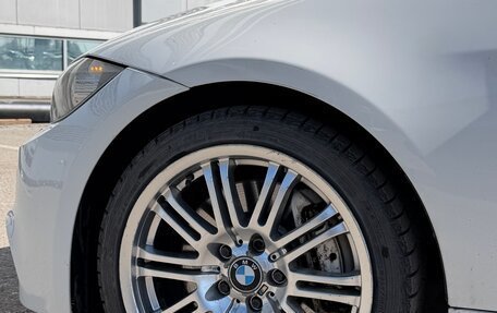 BMW 3 серия, 2009 год, 1 100 000 рублей, 22 фотография