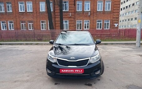 KIA Rio III рестайлинг, 2015 год, 1 070 000 рублей, 3 фотография