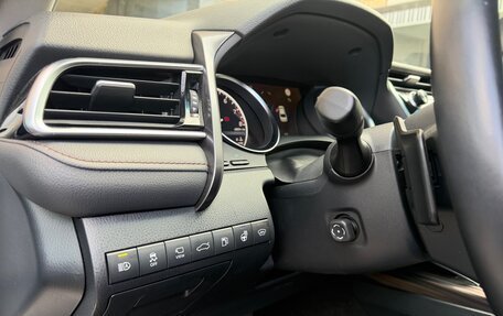 Toyota Camry, 2018 год, 3 990 000 рублей, 16 фотография
