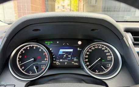 Toyota Camry, 2018 год, 3 990 000 рублей, 23 фотография