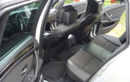 BMW 5 серия, 2009 год, 1 850 000 рублей, 18 фотография
