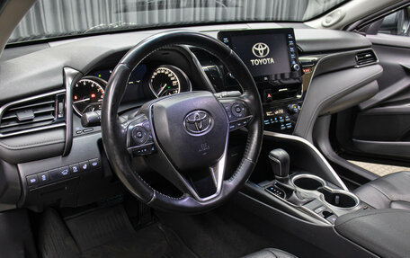Toyota Camry, 2021 год, 2 998 000 рублей, 16 фотография