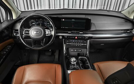 KIA Carnival, 2021 год, 3 690 000 рублей, 6 фотография