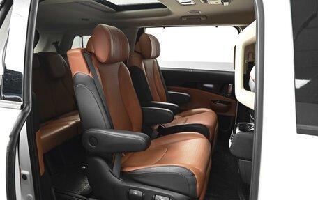 KIA Carnival, 2021 год, 3 690 000 рублей, 7 фотография
