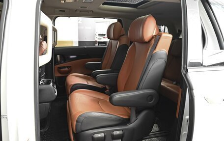 KIA Carnival, 2021 год, 3 690 000 рублей, 10 фотография