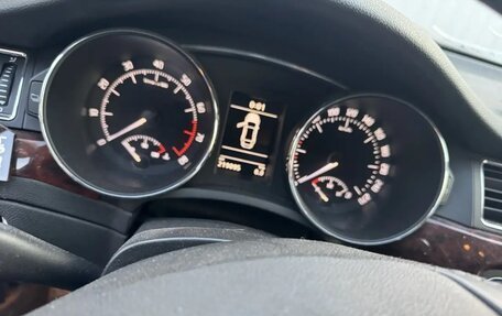 Skoda Superb III рестайлинг, 2012 год, 700 000 рублей, 18 фотография