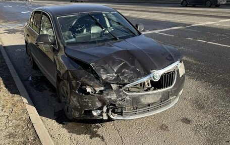 Skoda Superb III рестайлинг, 2012 год, 700 000 рублей, 37 фотография
