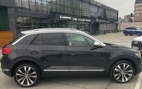 Volkswagen T-Roc I, 2019 год, 2 100 000 рублей, 4 фотография