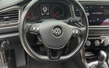 Volkswagen T-Roc I, 2019 год, 2 100 000 рублей, 16 фотография
